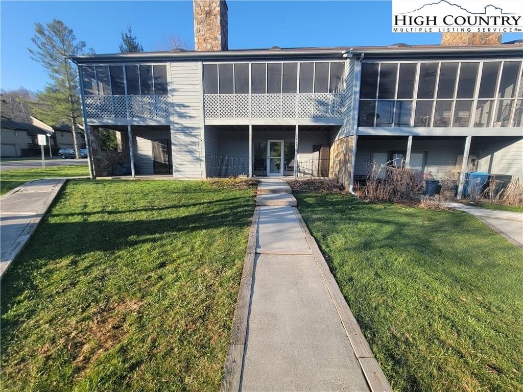 1 bedroom condo for sale at 471 Kellwood Drive Ext Unit 2N1 Boone - $219,900
