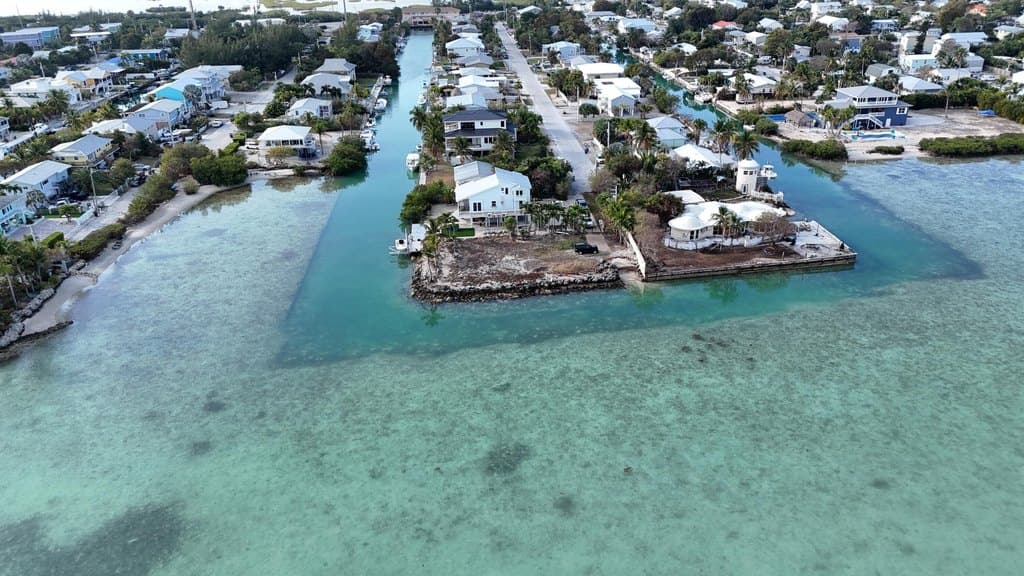 land for sale at 6 Palmetto Dr Big Coppitt Key - $1,900,000