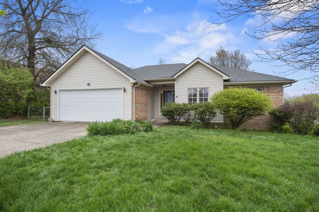 3 bedroom house for sale at 106 Keystone Dr Richmond 40475 - $269,900