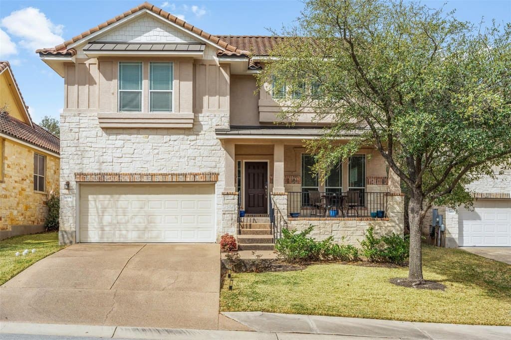 4 bedroom house for sale at 14504 Broadwinged Hawk Dr Bee Cave - $775,000