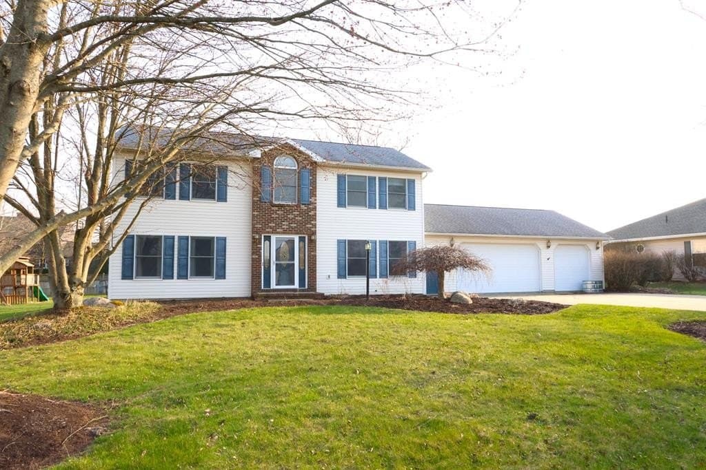 4 bedroom house for sale at 2433 Whitney Ave Mansfield 44906 - $359,795