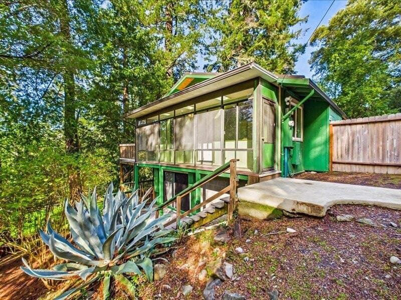 4 bedroom house for sale at 217 E Blue Rock Rd Benbow - $299,000