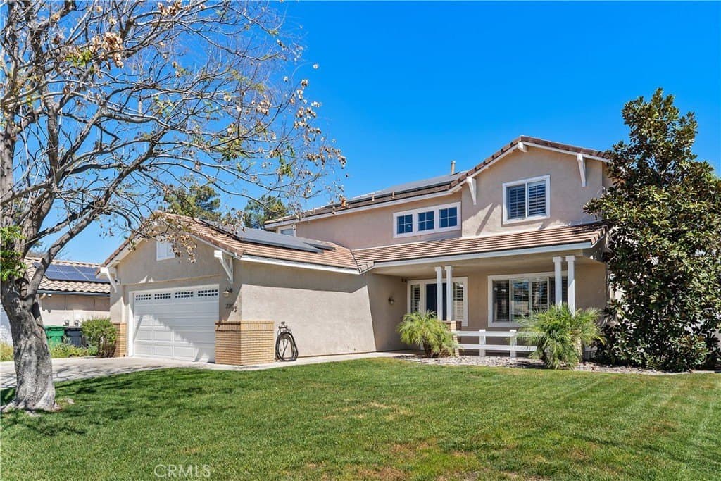 5 bedroom house for sale at 23992 Chatenay Ln Murrieta 92562 - $724,000
