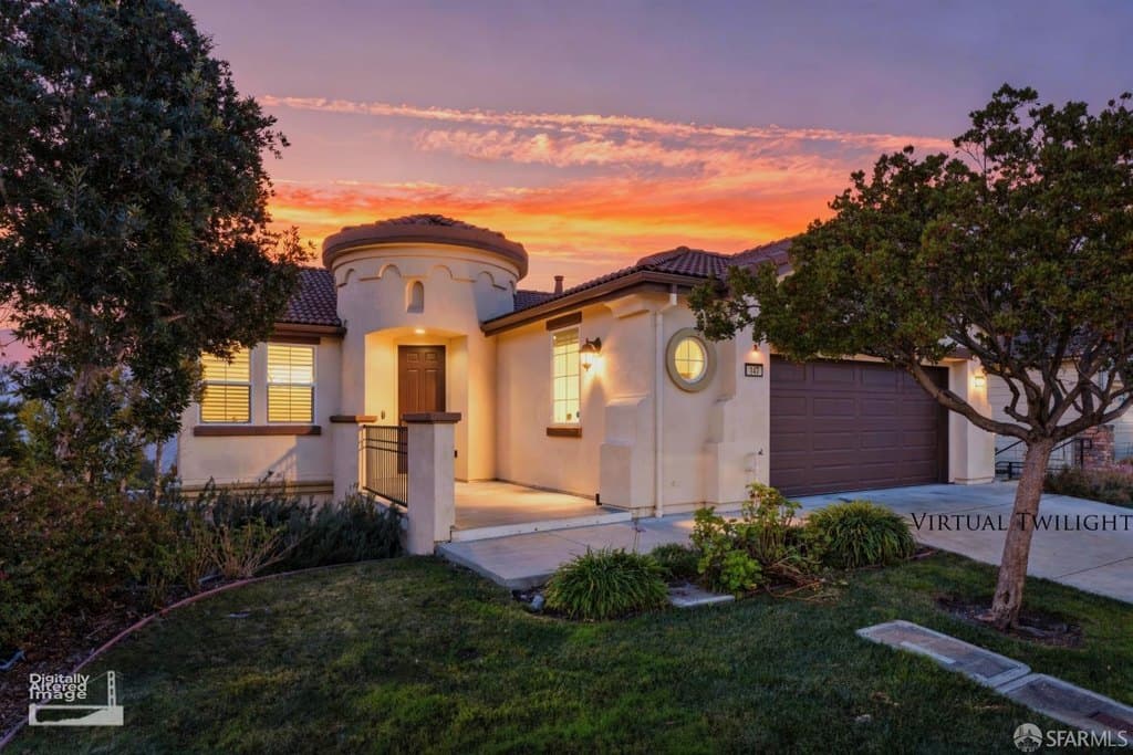 5 bedroom house for sale at 147 Elderberry Ln Brisbane - $2,099,888