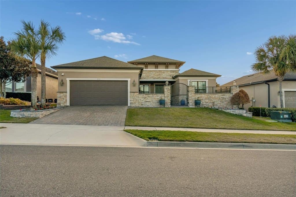 3 bedroom house for sale at 2535 Stargrass Cir Clermont 34715 - $799,000