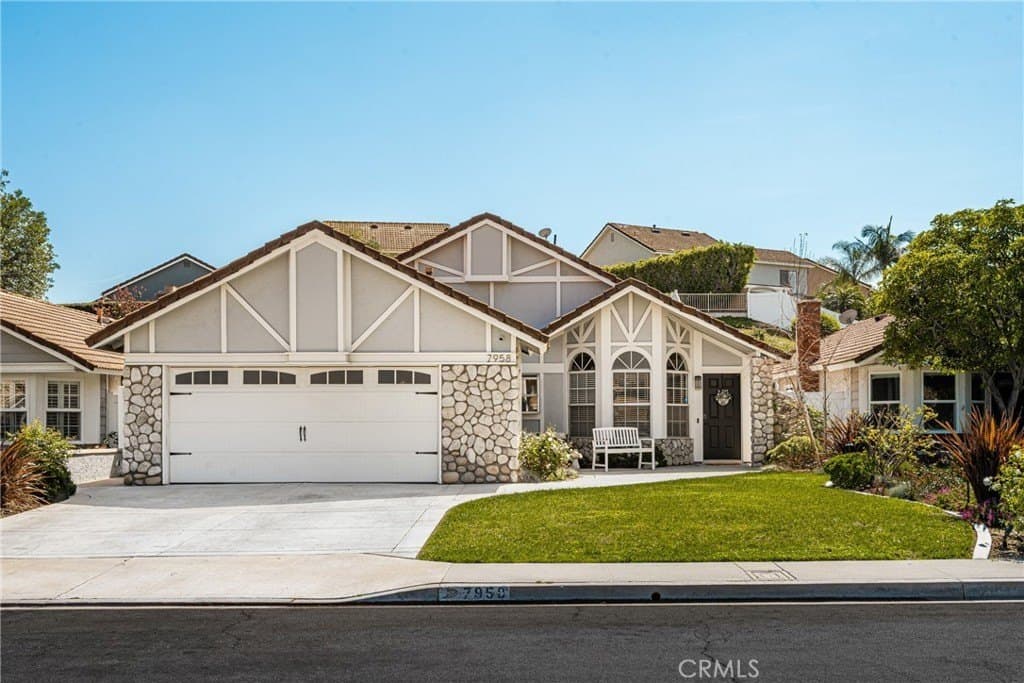 3 bedroom house for sale at 7958 E Bauer Rd Anaheim - $1,090,000