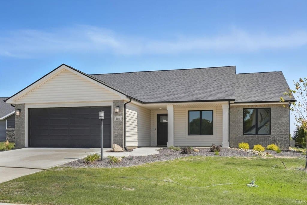 4 bedroom house for sale at 118 Sunset Dr Avilla - $339,900