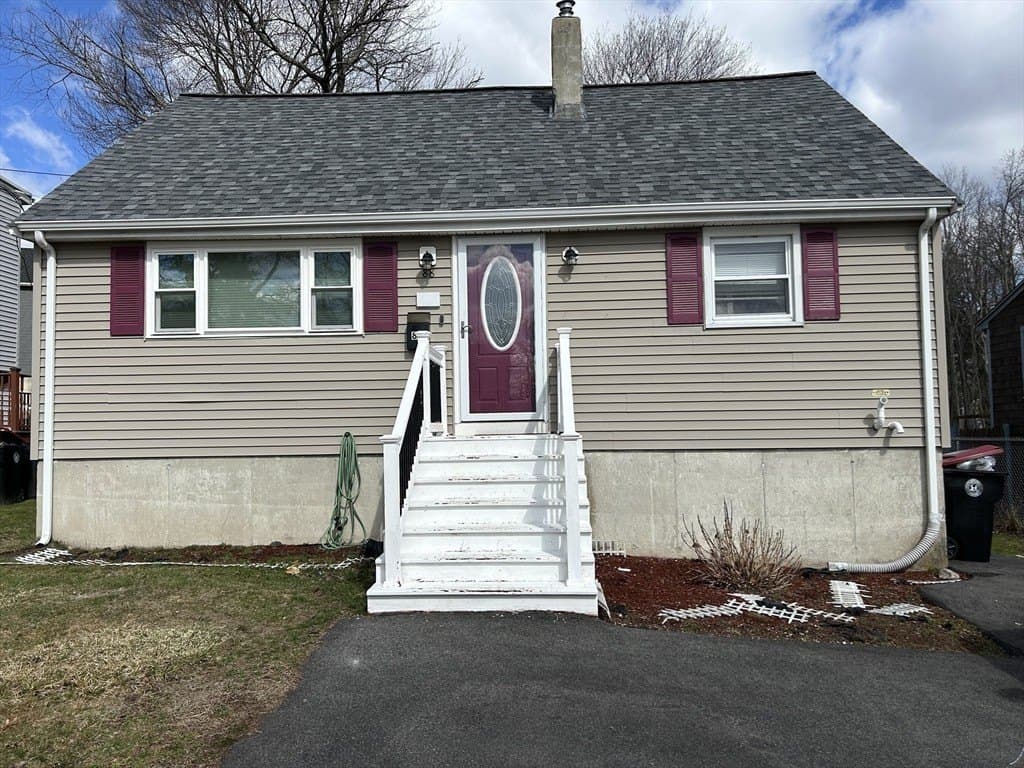 3 bedroom house for sale at 88 Pinehurst Ave Brockton - $530,000