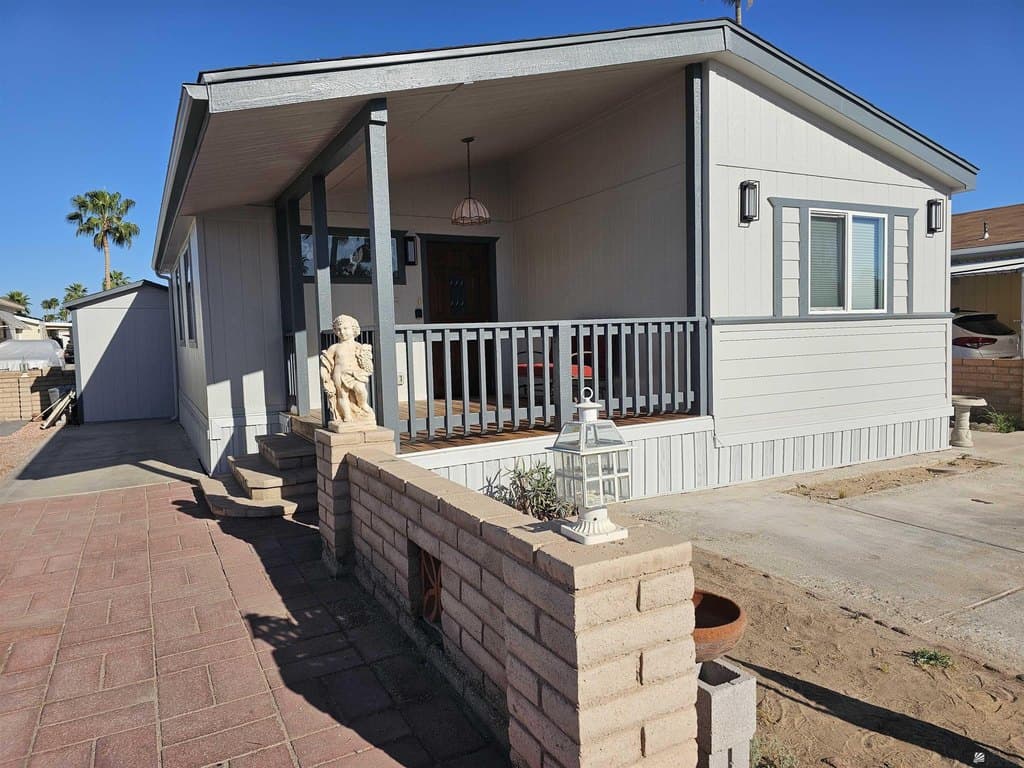 1 bedroom mobile home for sale at 5707 E 32nd St Lot 126 Yuma 85365 - $174,000