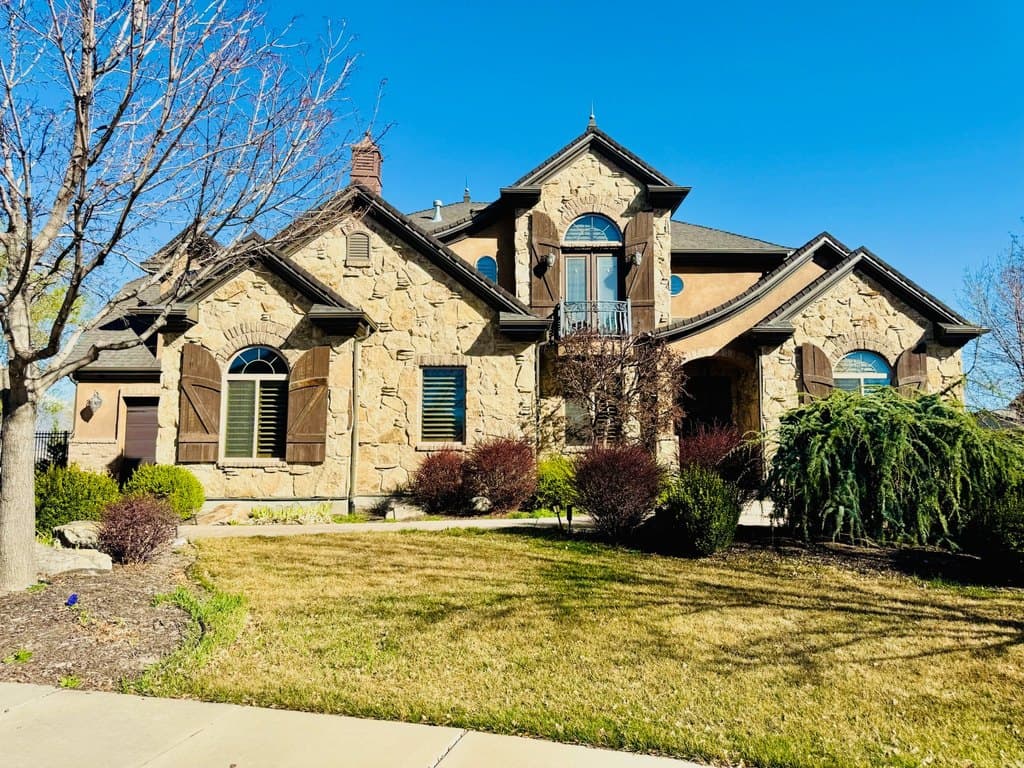 6 bedroom house for sale at 15319 S Indian Paint Cir Bluffdale - $2,290,000