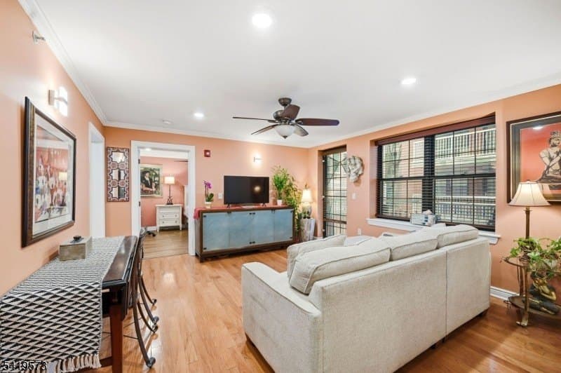 1 bedroom condo for sale at 7 Prospect St Unit 410 Morristown 07960 - $475,000