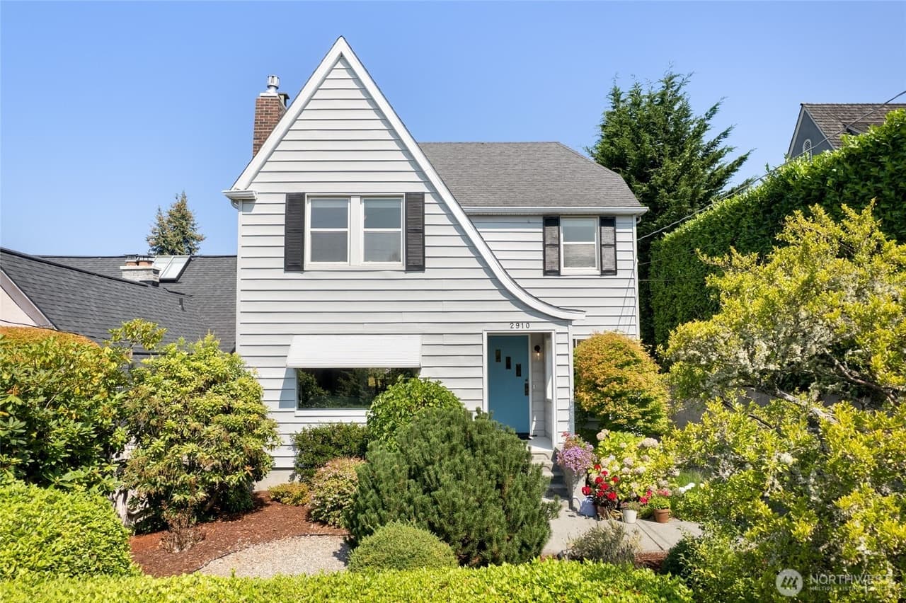 3 bedroom mobile home for sale at 2910 W Crockett St Tacoma 98199 - $1,200,000