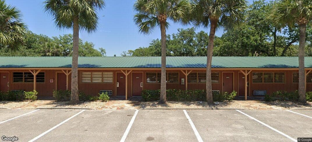 1 bedroom townhouse for sale at 3200 River Ranch Blvd Pembroke Pines 33867 - $125,000