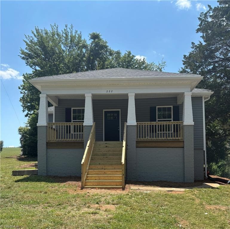 3 bedroom mobile home for sale at 222 Aaron St Martinsville 24112 - $199,900