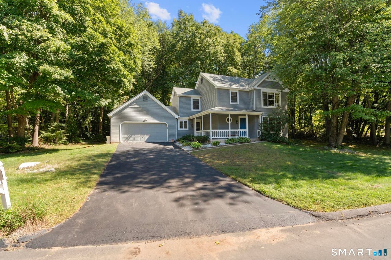 3 bedroom mobile home for sale at 10 Quail Run Bridgeport 06002 - $399,900