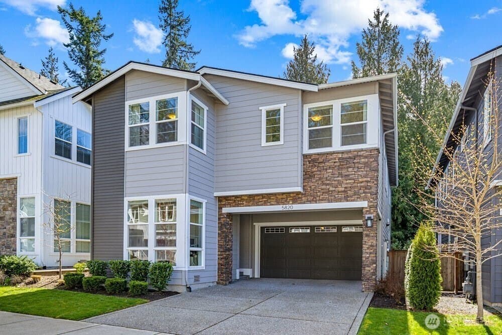 5 bedroom house for sale at 5820 155th St SW Edmonds 98026 - $1,185,000