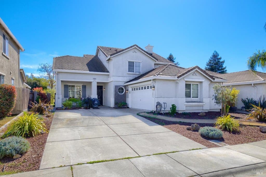 4 bedroom house for sale at 1620 Hickam Cir Suisun City 94585 - $699,999