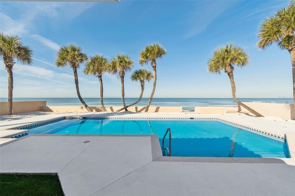 6 bedroom house for sale at 1520 Gulf Blvd Belleair Shore - $8,200,000
