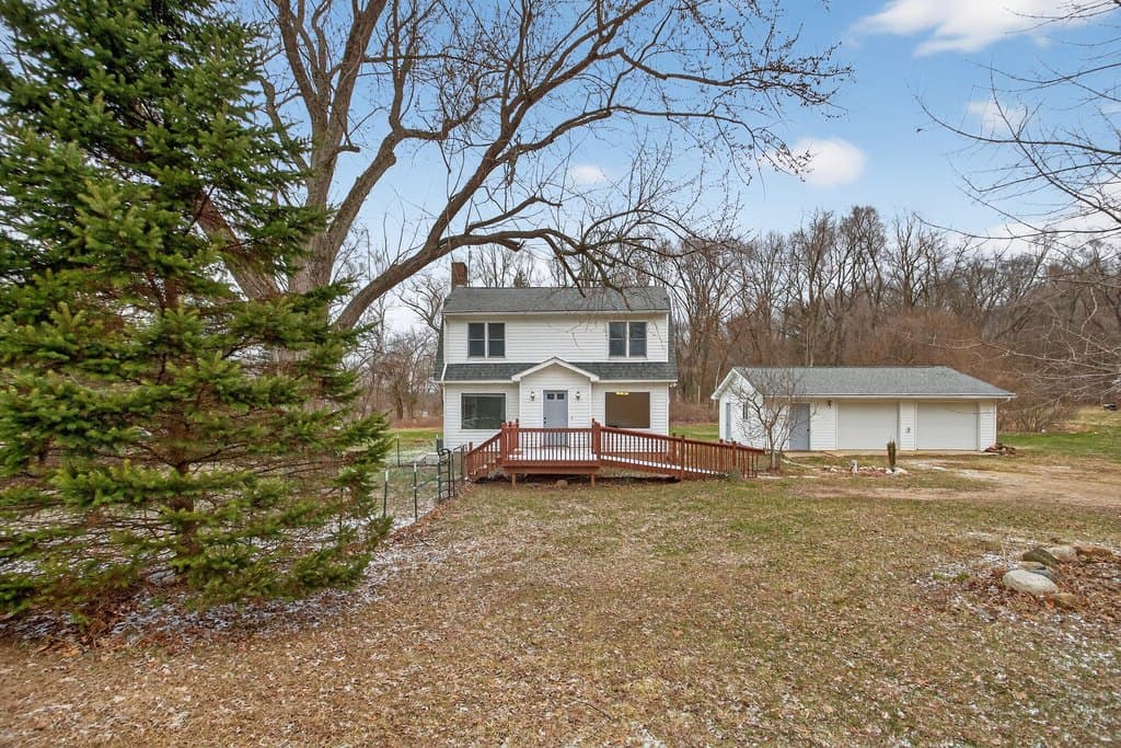 2 bedroom house for sale at 25953 D Dr S Albion - $185,000
