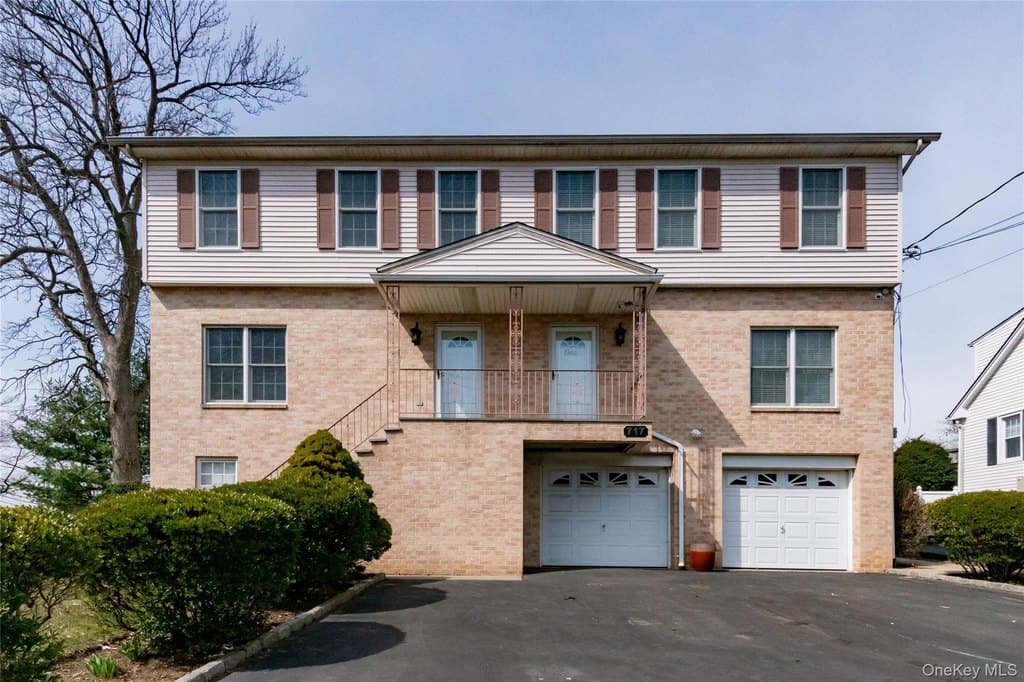 6 bedroom multi-family for sale at 717 Kimball Ave Yonkers 10704 - $1,399,000