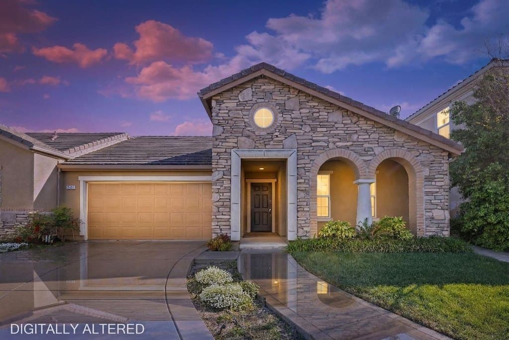 3 bedroom house for sale at 2690 Mack Way Woodland 95776 - $469,000