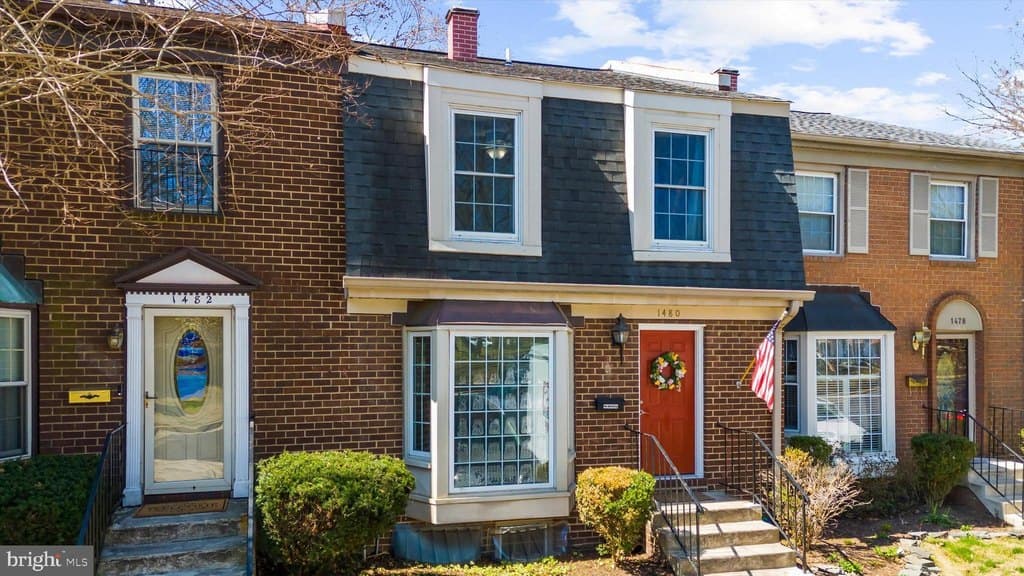 3 bedroom condo for sale at 1480 Carlyle Ct Unit 109 Crofton 21114 - $440,000