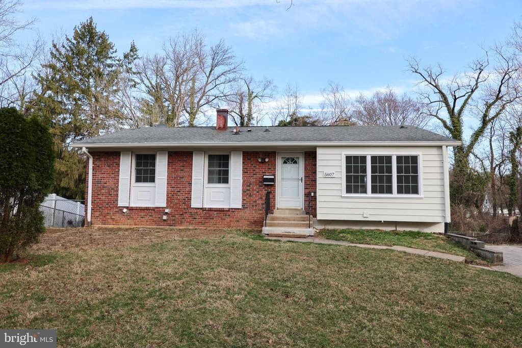 5 bedroom house for sale at 5607 Pier Dr Rockville 20851 - $649,900