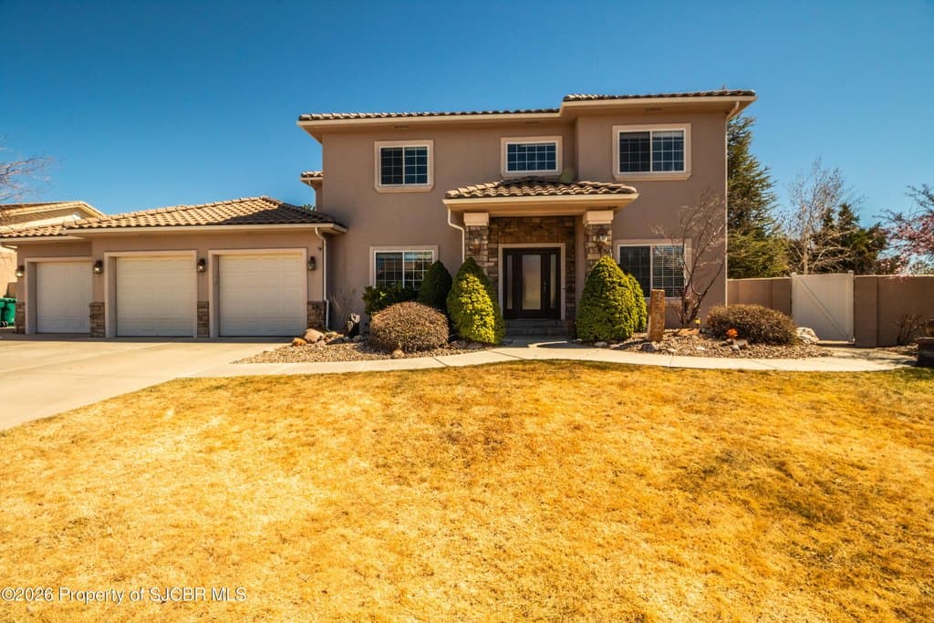 4 bedroom house for sale at 4752 Sundance Rd Farmington 87401 - $559,000