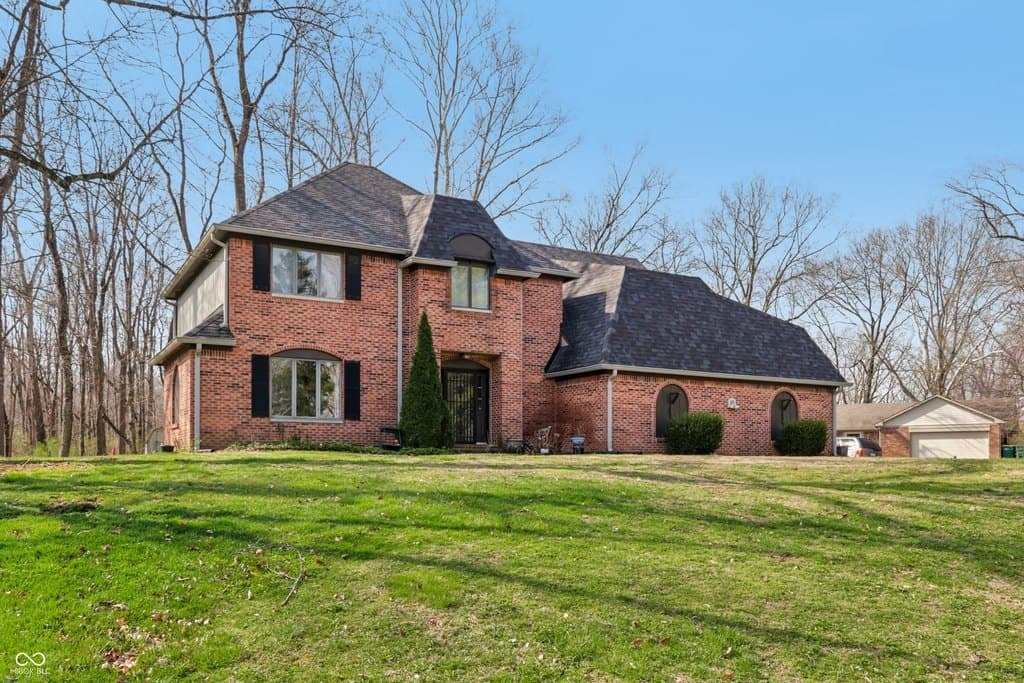 4 bedroom house for sale at 6321 Wings Ct Brownsburg 46112 - $485,000
