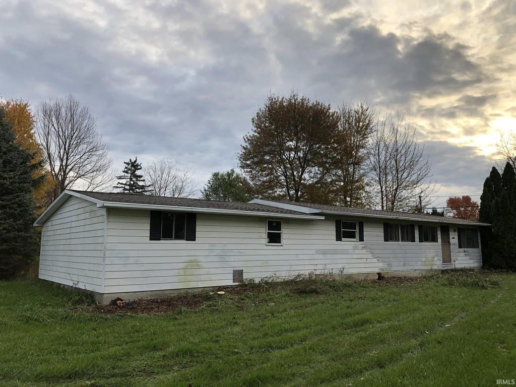3 bedroom house for sale at 4377 S US 33 Hwy Albion - $79,000