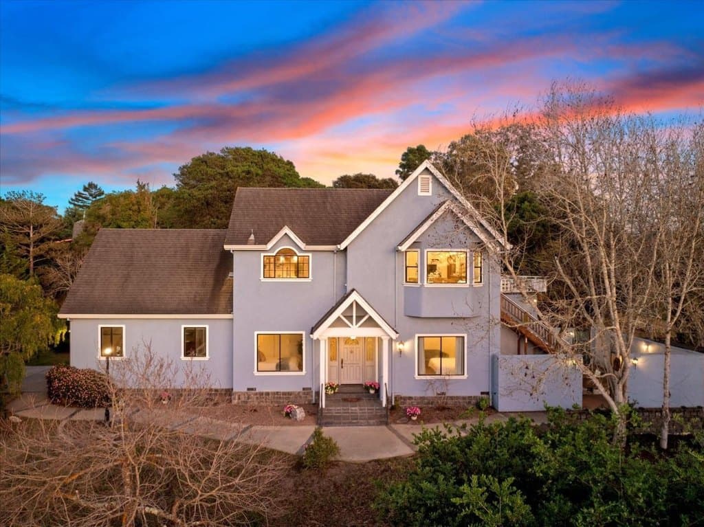 4 bedroom house for sale at 19350 El Cerro Aromas - $1,398,000
