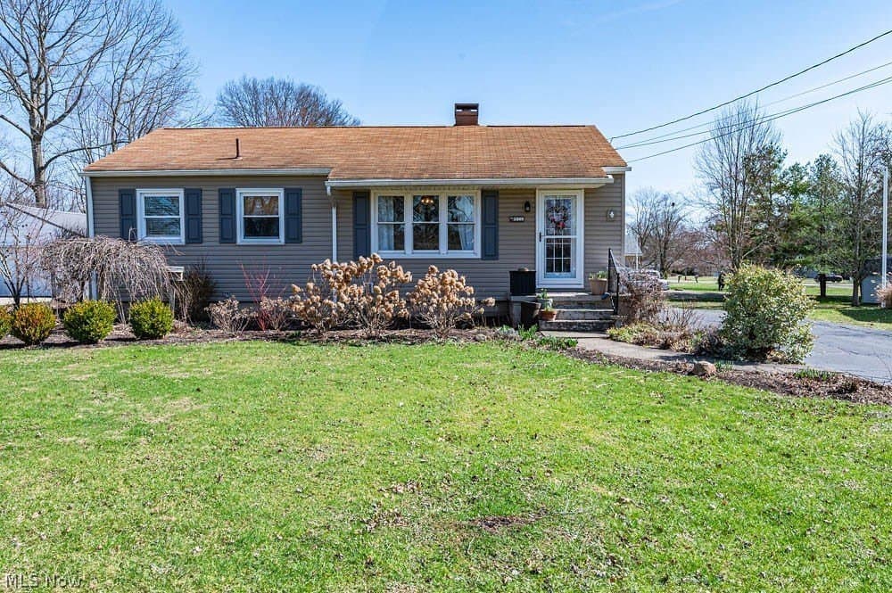 3 bedroom house for sale at 5208 Copeland Ave NW Champion Heights - $189,900