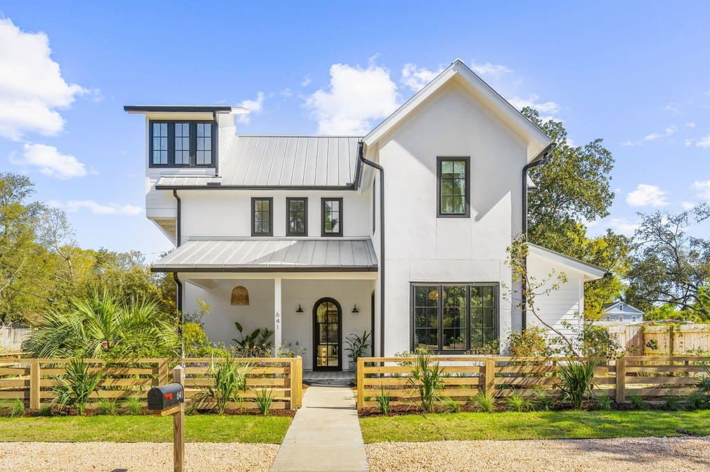 4 bedroom house for sale at 641 Palmetto St Mount Pleasant 29464 - $2,950,000