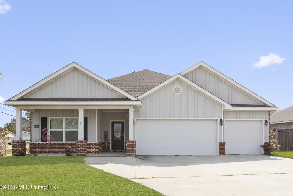 4 bedroom house for sale at 9556 Mallette Dr Latimer 39532 - $359,900