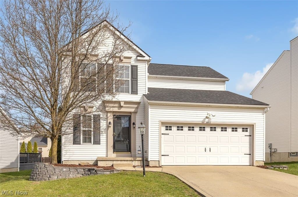 3 bedroom house for sale at 4457 Aylesworth Dr Brunswick 44212 - $340,000