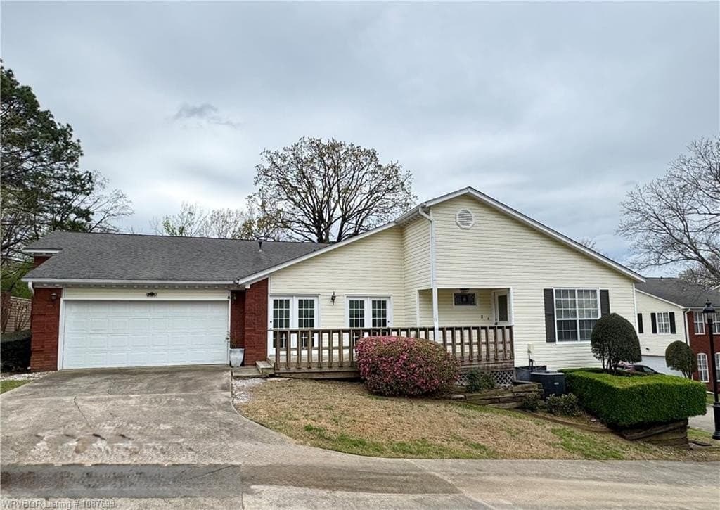 3 bedroom condo for sale at 3201 S O St Apt 8 Fort Smith 72903 - $179,000