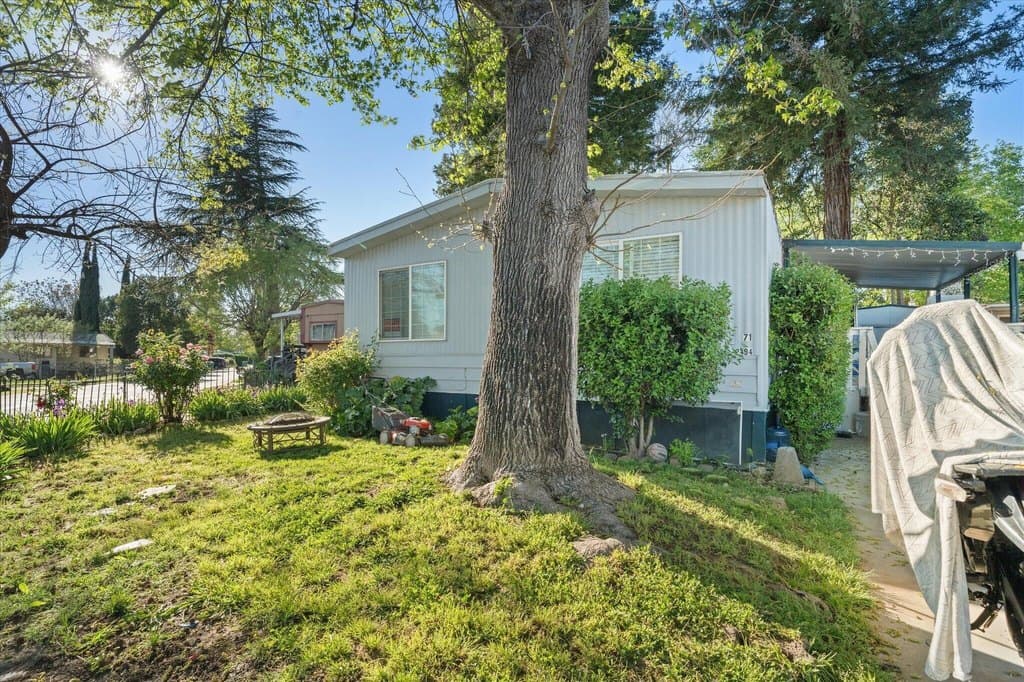 3 bedroom mobile home for sale at 2494 Delta Pl Redding 96002 - $74,900