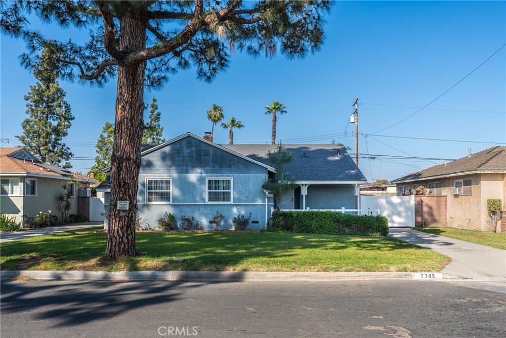 3 bedroom house for sale at 7745 Coolgrove Dr Downey 90240 - $849,000