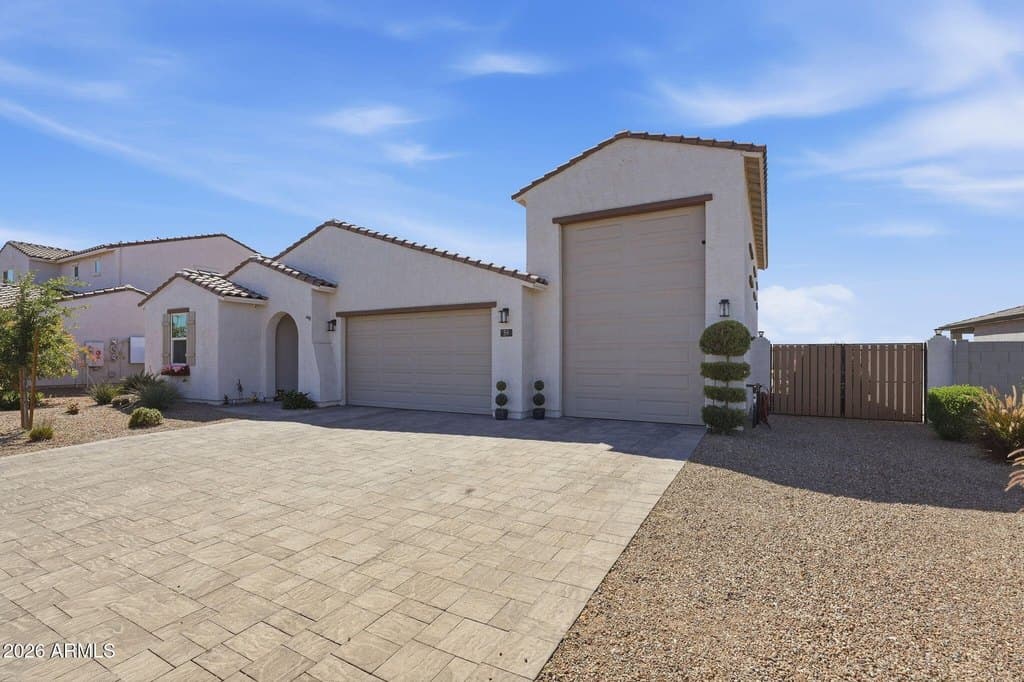 3 bedroom house for sale at 59 S Siena Ln Casa Grande 85122 - $525,000