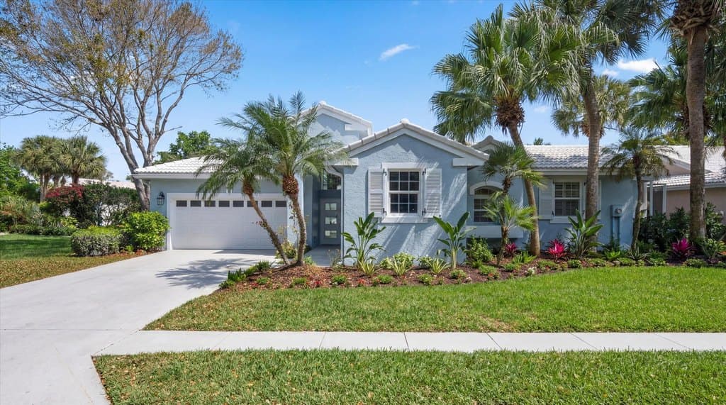 3 bedroom house for sale at 17104 Crossgate Dr Jupiter - $2,595,000