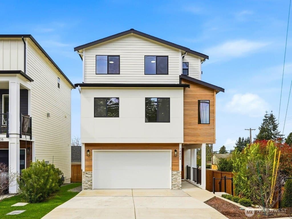 4 bedroom condo for sale at 14804 40th Ave W Unit 1 Lynnwood 98087 - $890,000