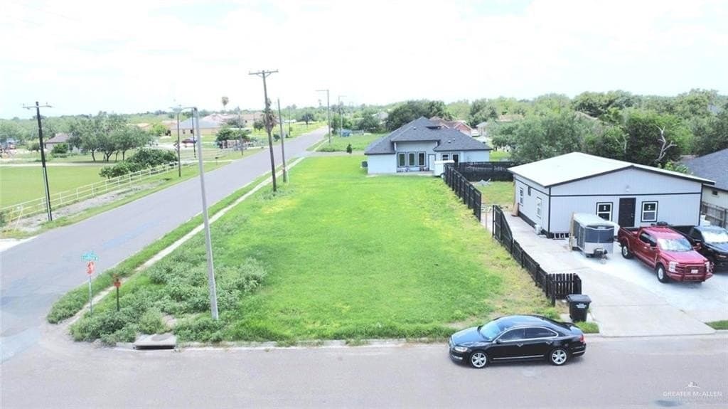 land for sale at 800 W Garfield Ave Alton - $70,000