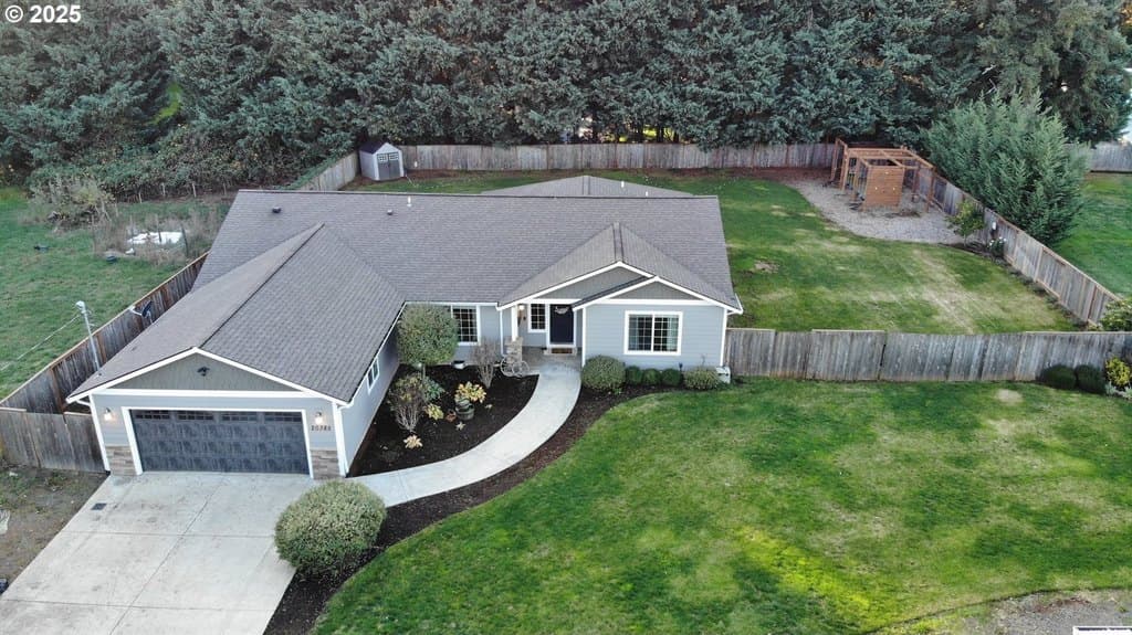 4 bedroom house for sale at 20385 S Ferguson Rd Beavercreek - $850,000