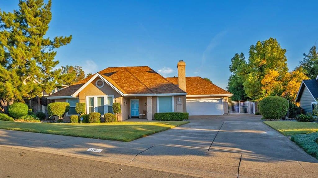 3 bedroom house for sale at 3782 Siskiyou St Redding 96001 - $569,000