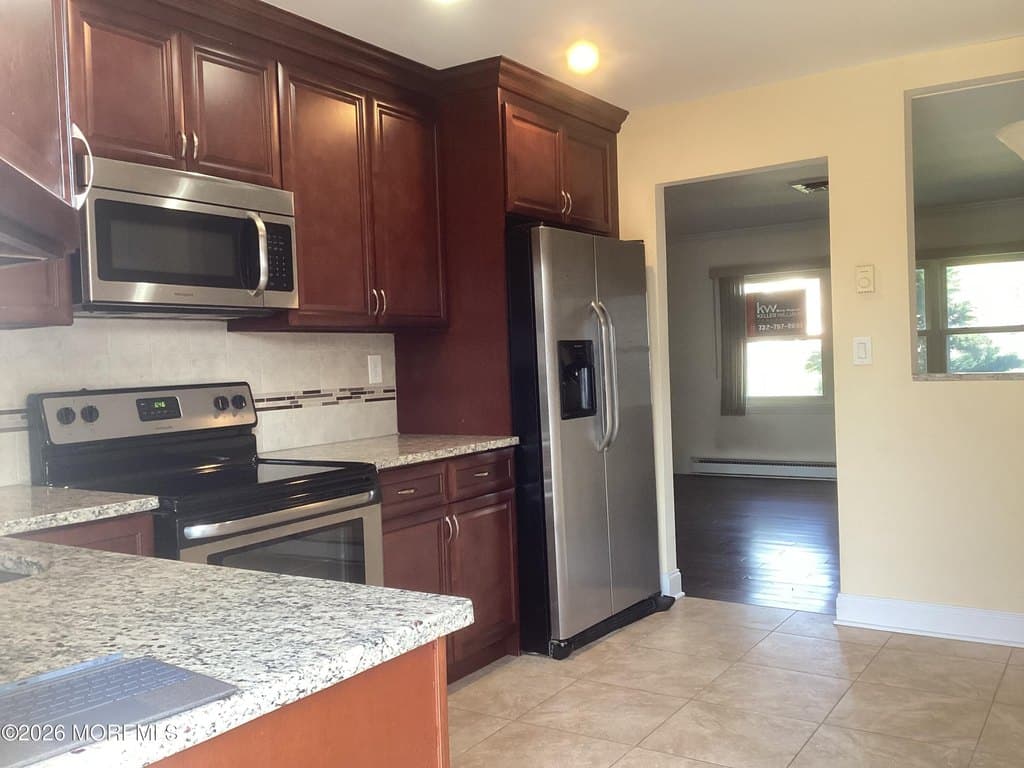 2 bedroom condo for sale at 644 Plymouth Dr Unit B Leisure Village 08701 - $250,000