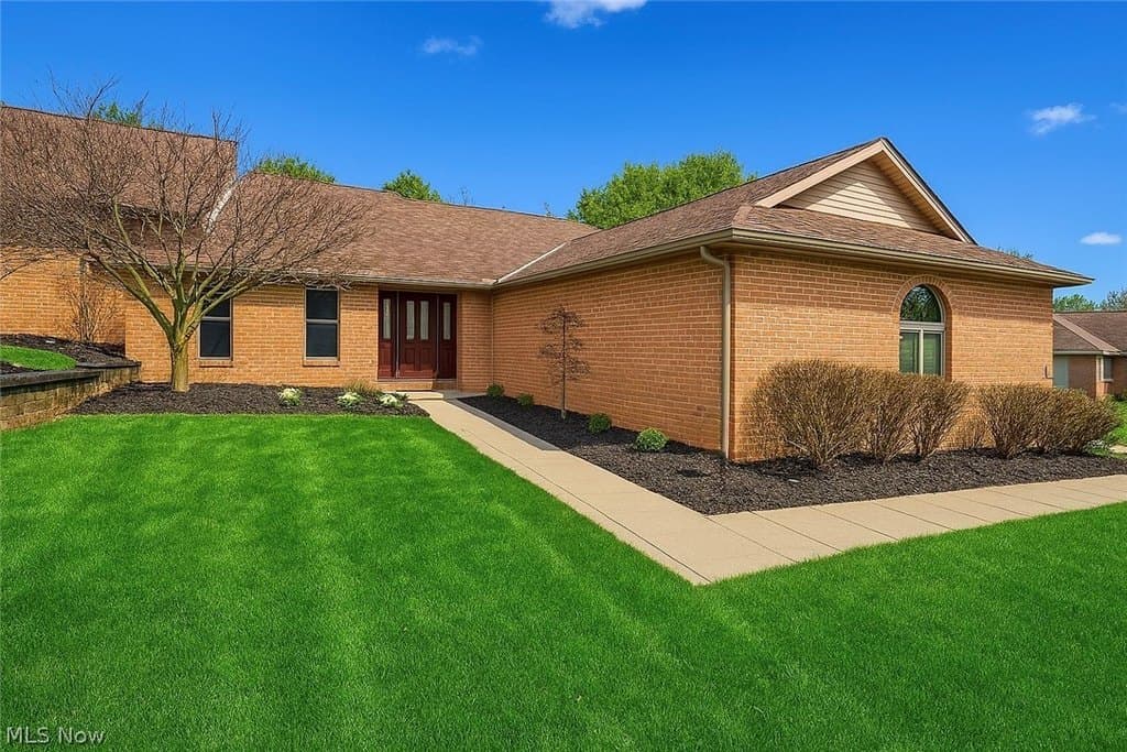 3 bedroom condo for sale at 3641 Mercedes Pl Unit 6C Canfield - $489,900