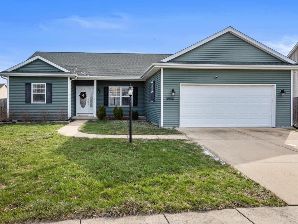 3 bedroom house for sale at Address unavailable Champaign - $300,000