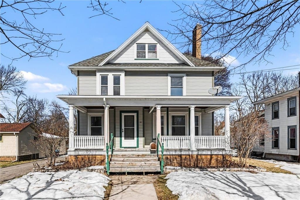 5 bedroom house for sale at 56 Monroe Ave Brockport - $249,900