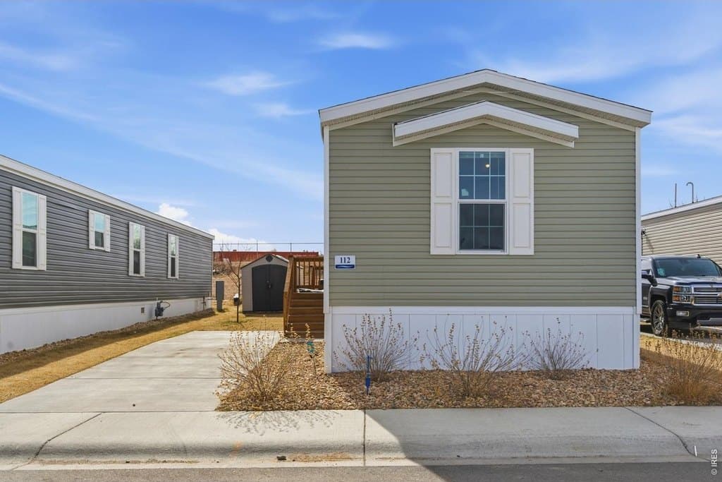 3 bedroom mobile home for sale at 431 N 35th Ave Lot 112 Greeley - $105,000