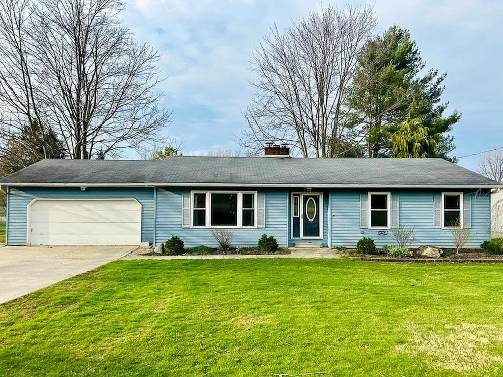 3 bedroom house for sale at 2385 Bryonaire Dr Mansfield 44903 - $210,000